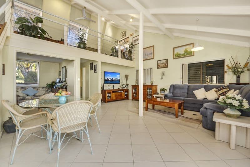 10 Elanora Avenue, Pottsville - Thumbnail 3