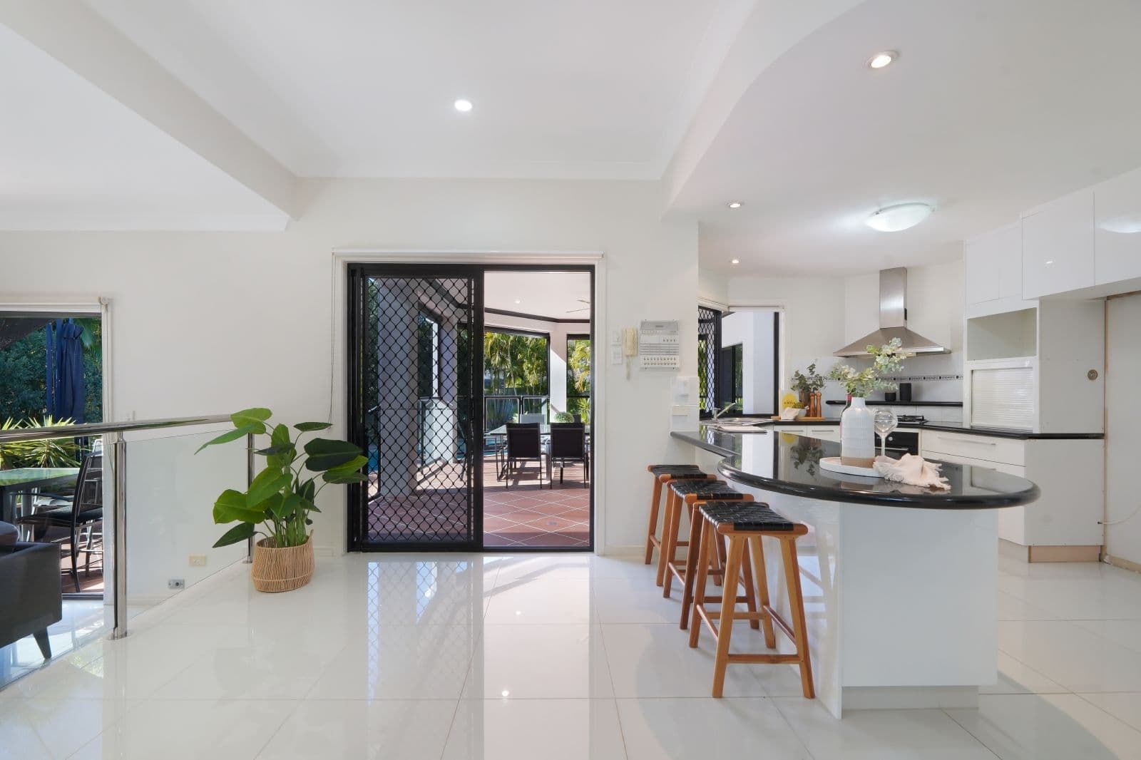 12 Zeller Crescent, Arundel QLD 4214, Arundel - Thumbnail 7