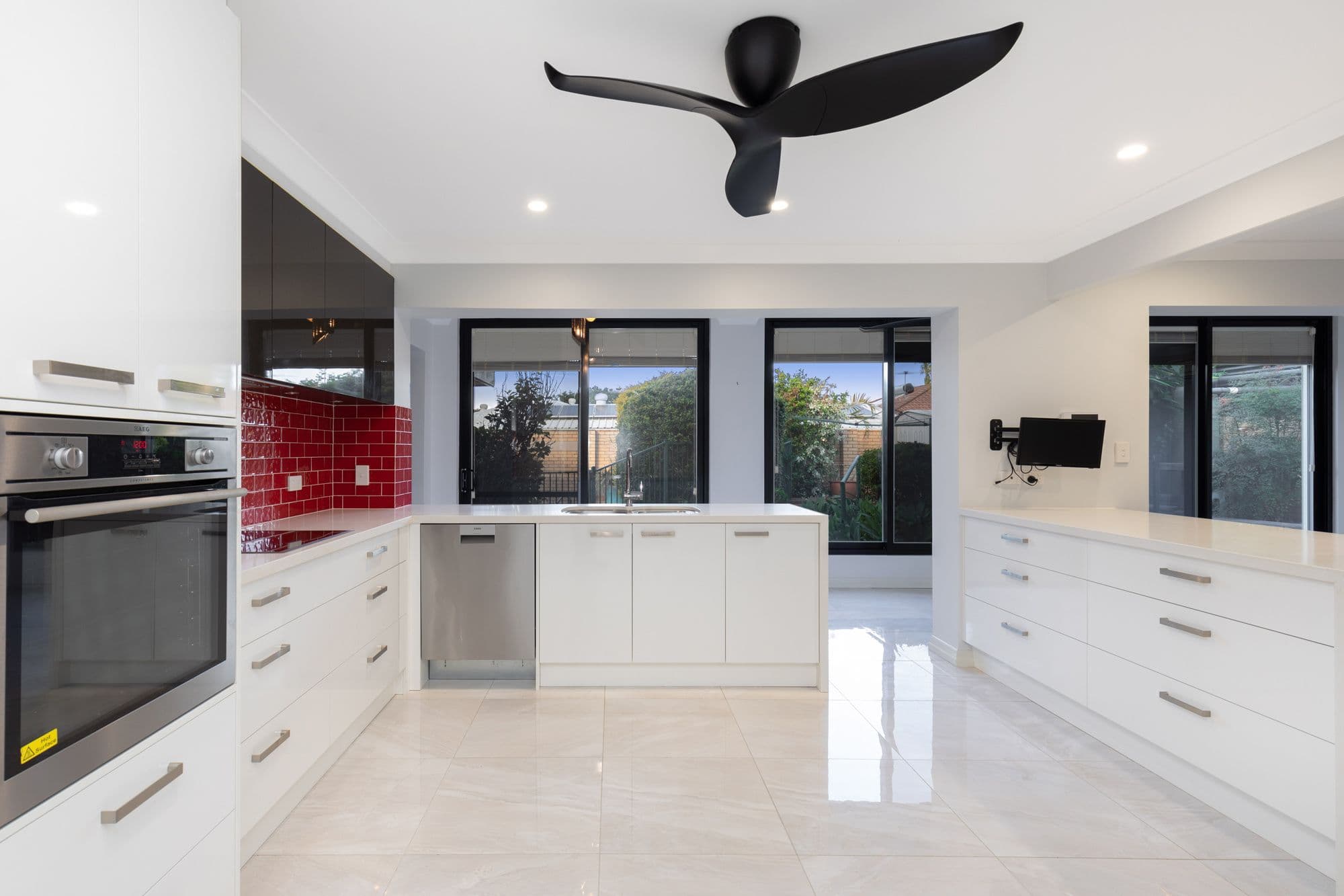 47 Koola Street, Wishart QLD 4122, Wishart - Thumbnail 2