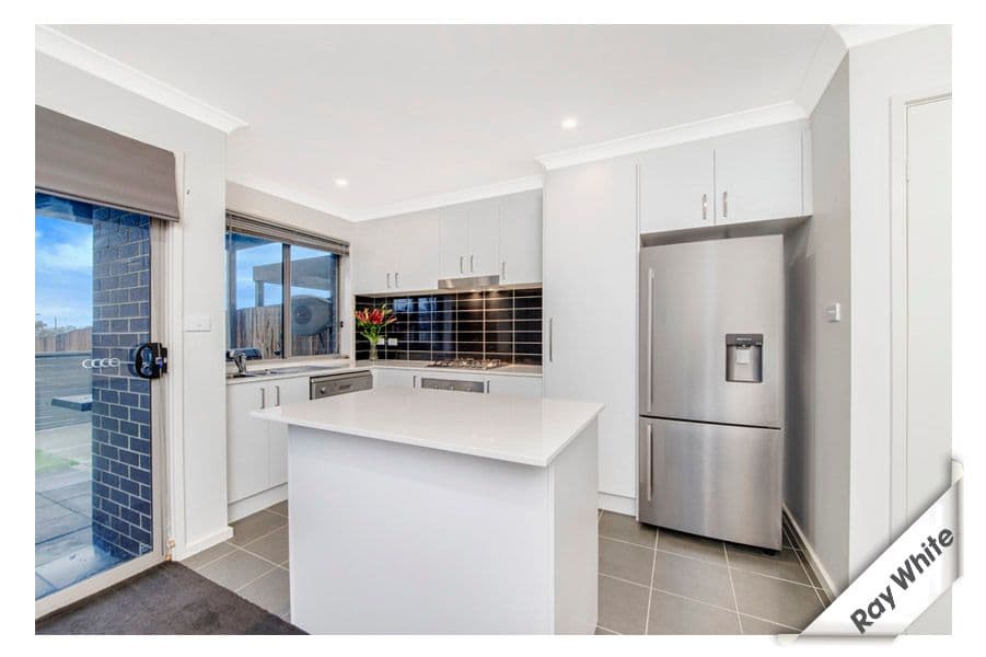 36 Lansdown Crescent, CASEY ACT 2913, Casey - Thumbnail 2