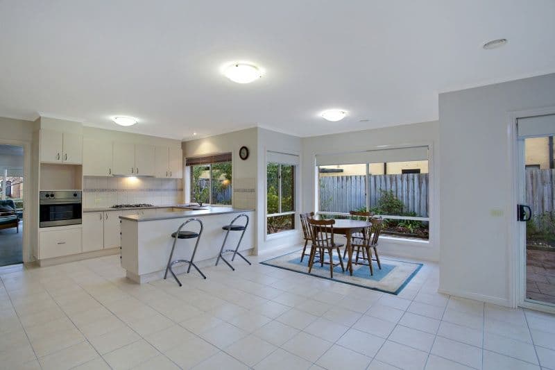 8 Jarman Street, MORDIALLOC VIC 3195, Mordialloc - Thumbnail 4