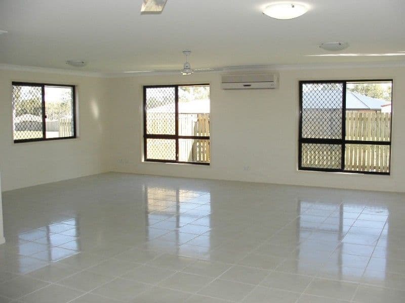 12 Red Penda Court, NORMAN GARDENS QLD 4701, Norman Gardens - Thumbnail 3