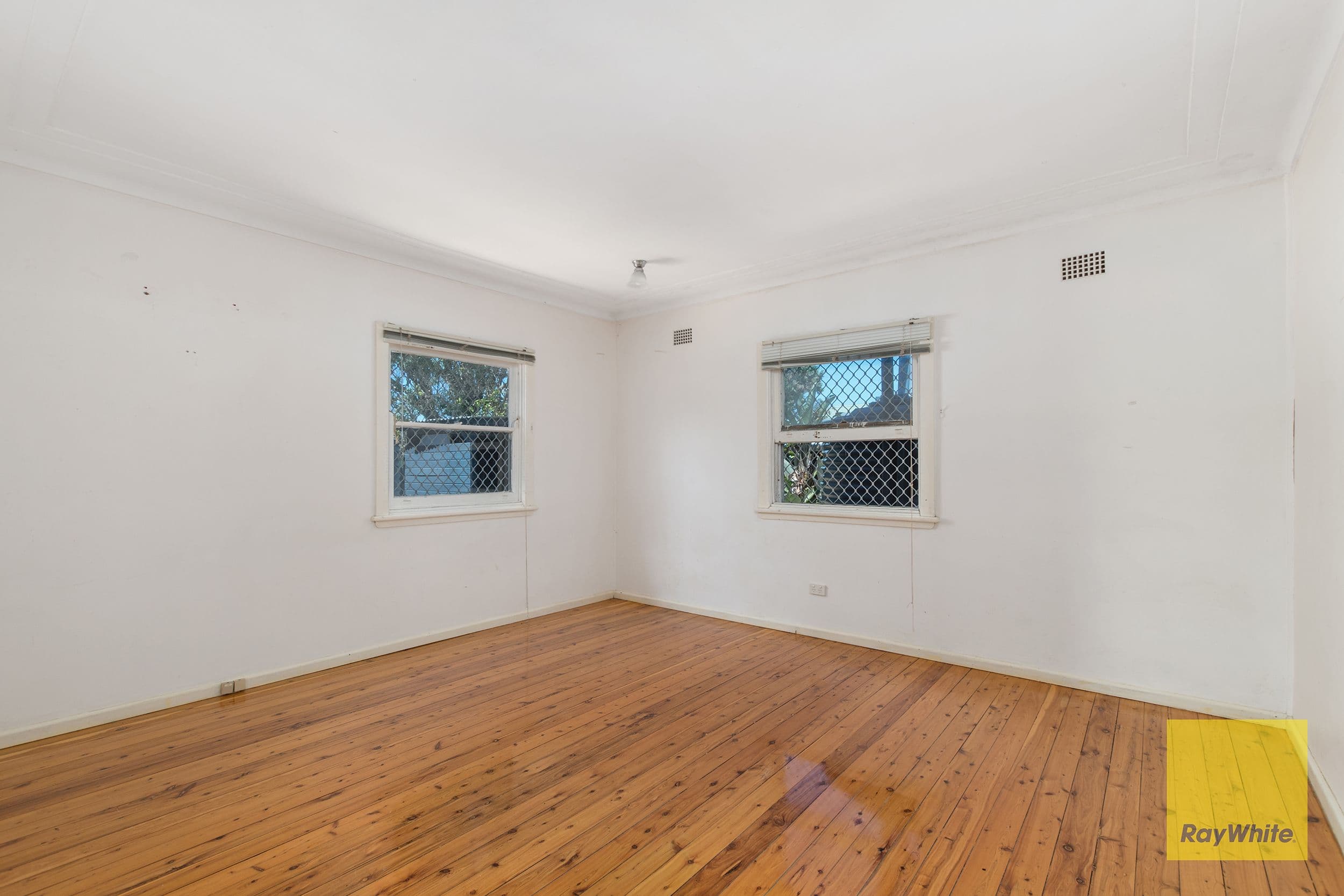 22 Wellington Street, Umina Beach NSW 2257, Umina Beach - Thumbnail 7