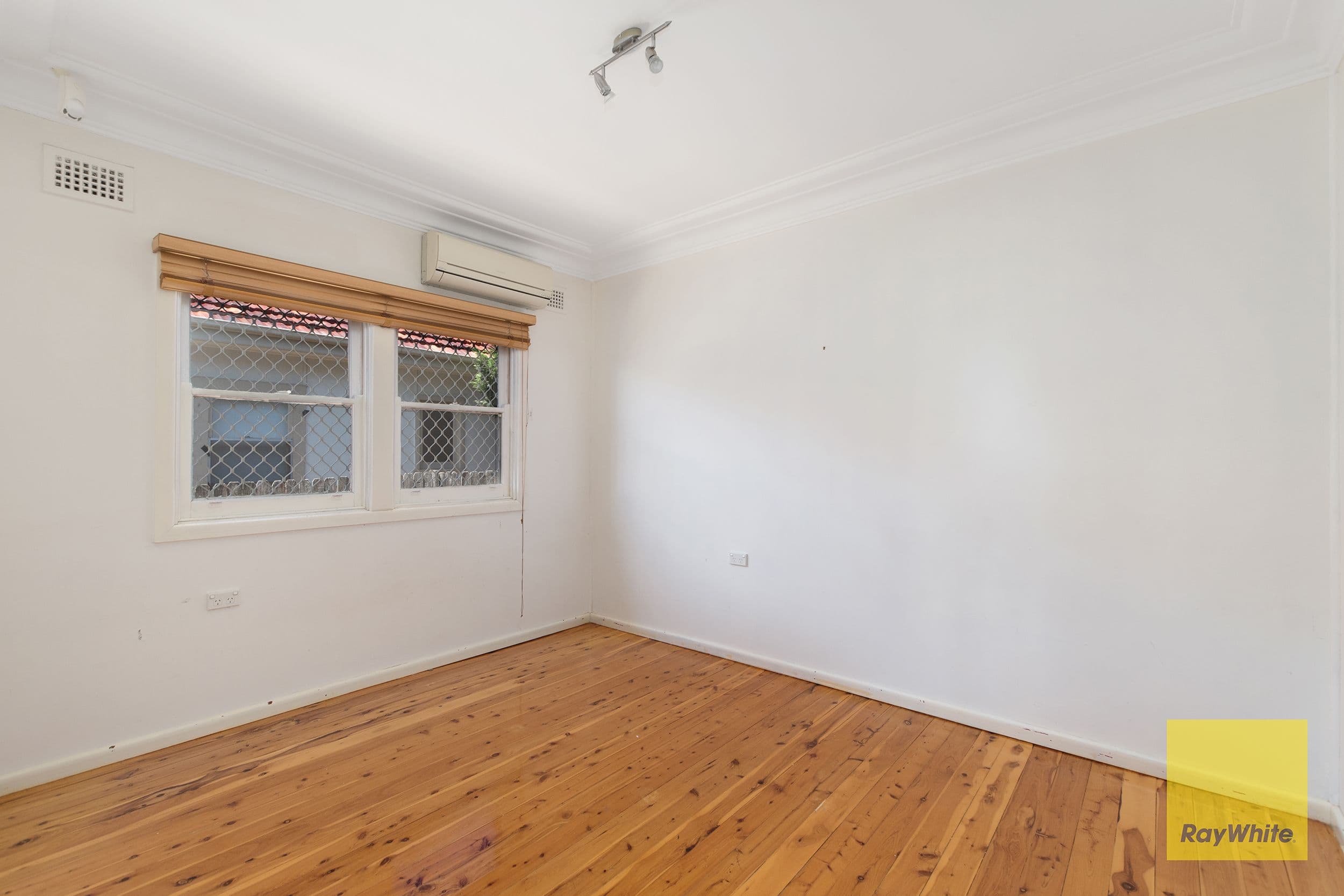22 Wellington Street, Umina Beach NSW 2257, Umina Beach - Thumbnail 8