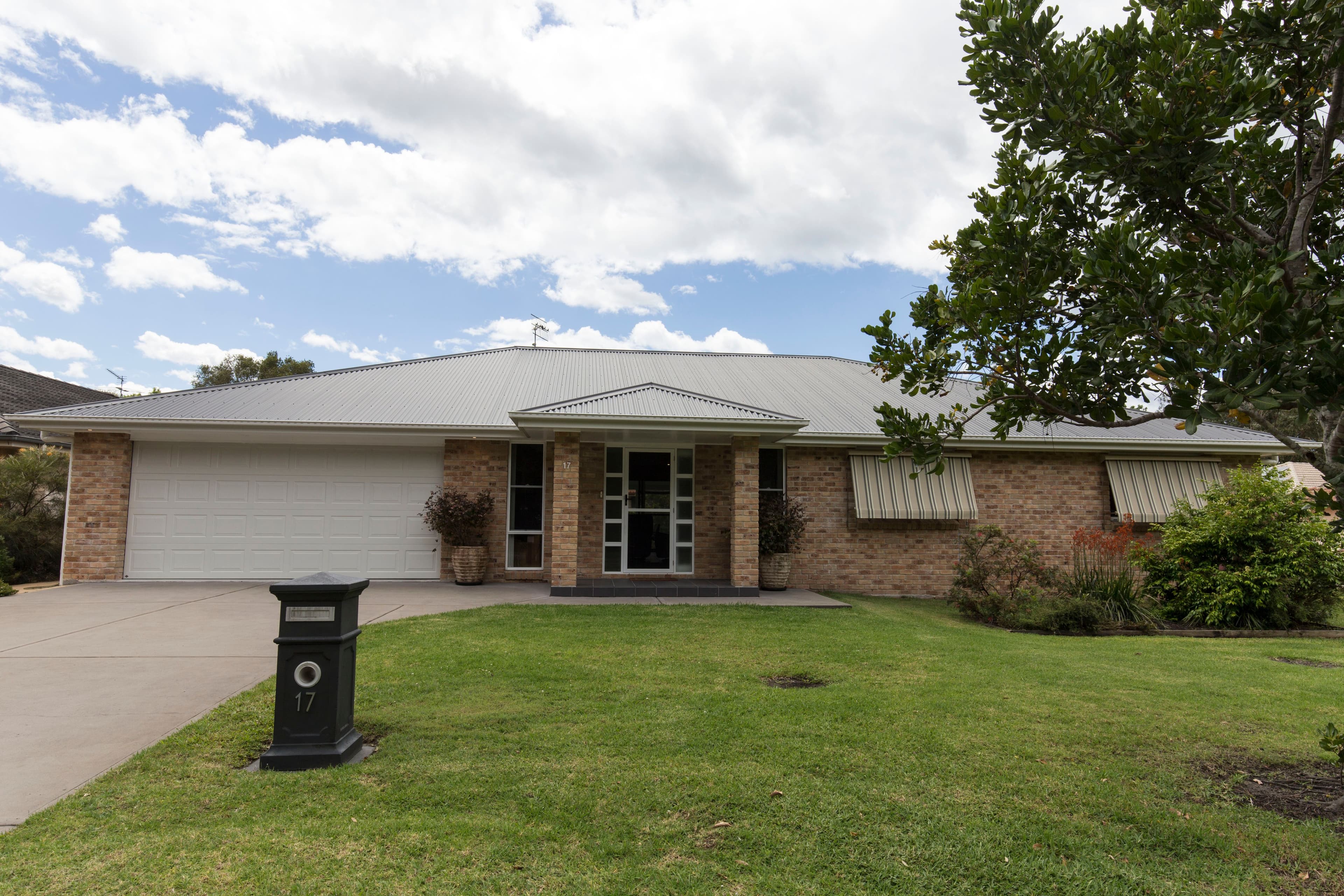 17 Coolabah Close, Tea Gardens - Image 1