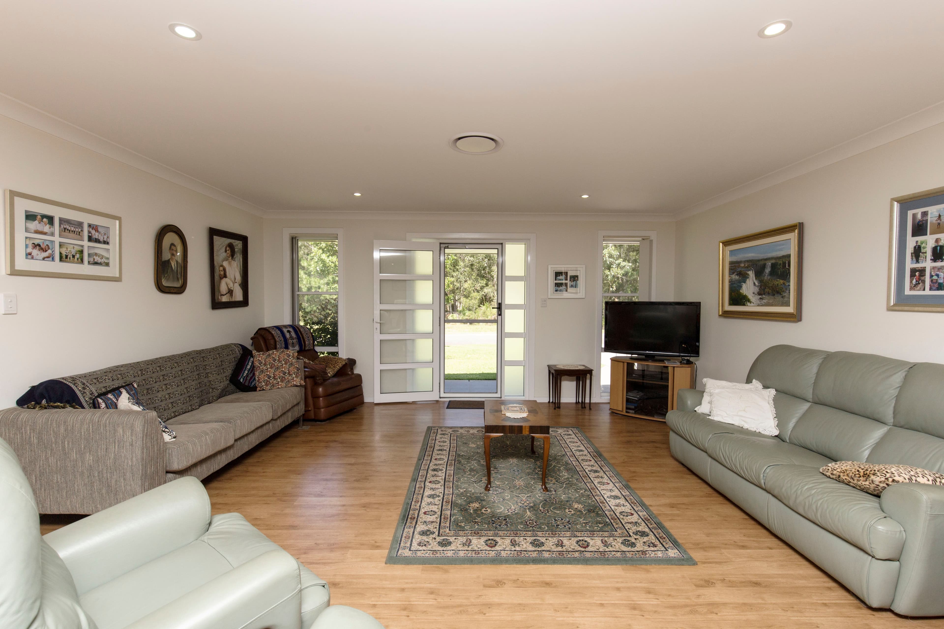 17 Coolabah Close, Tea Gardens - Thumbnail 2