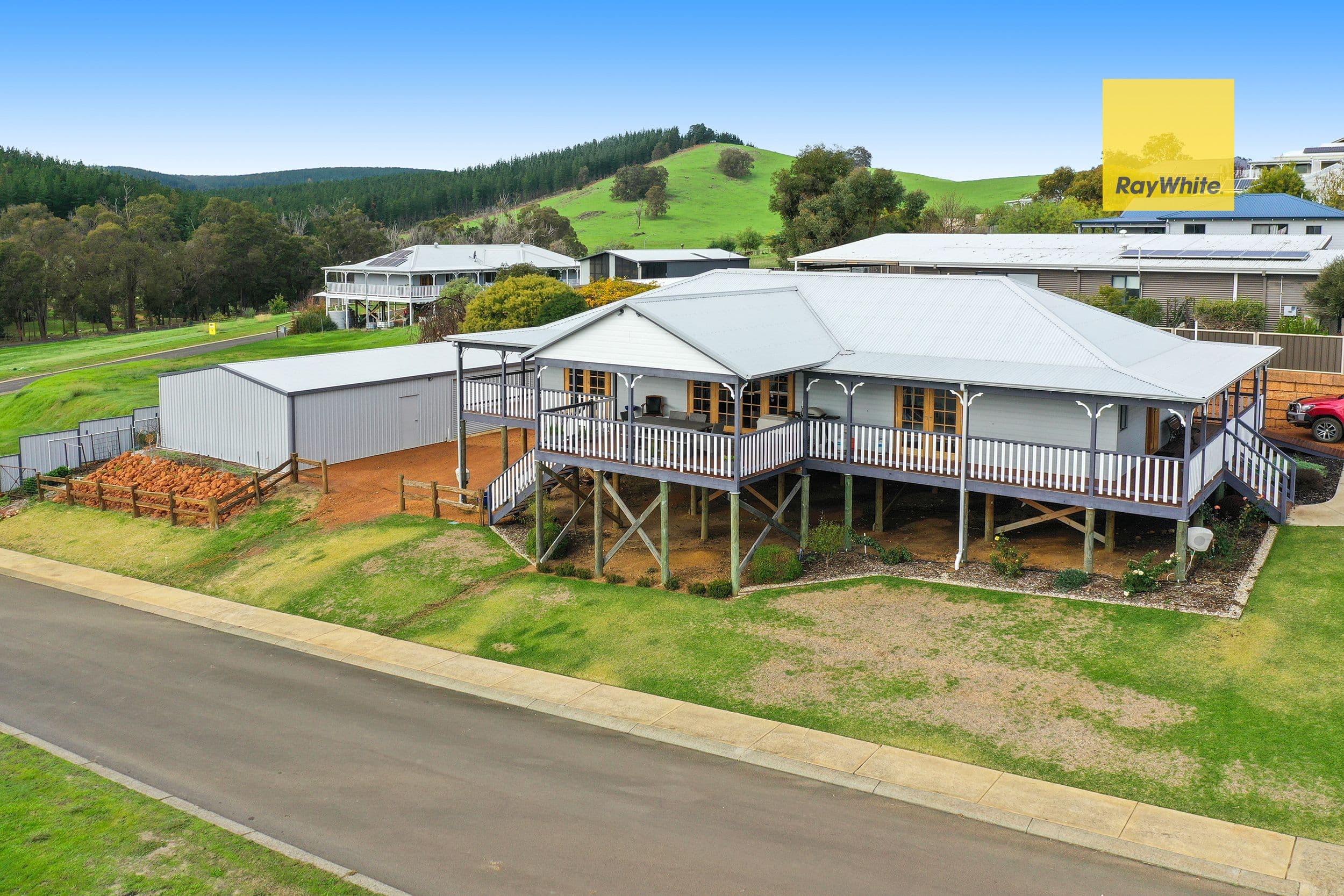 11 Hitchcock Drive, Nannup WA 6275, Nannup - Image 1