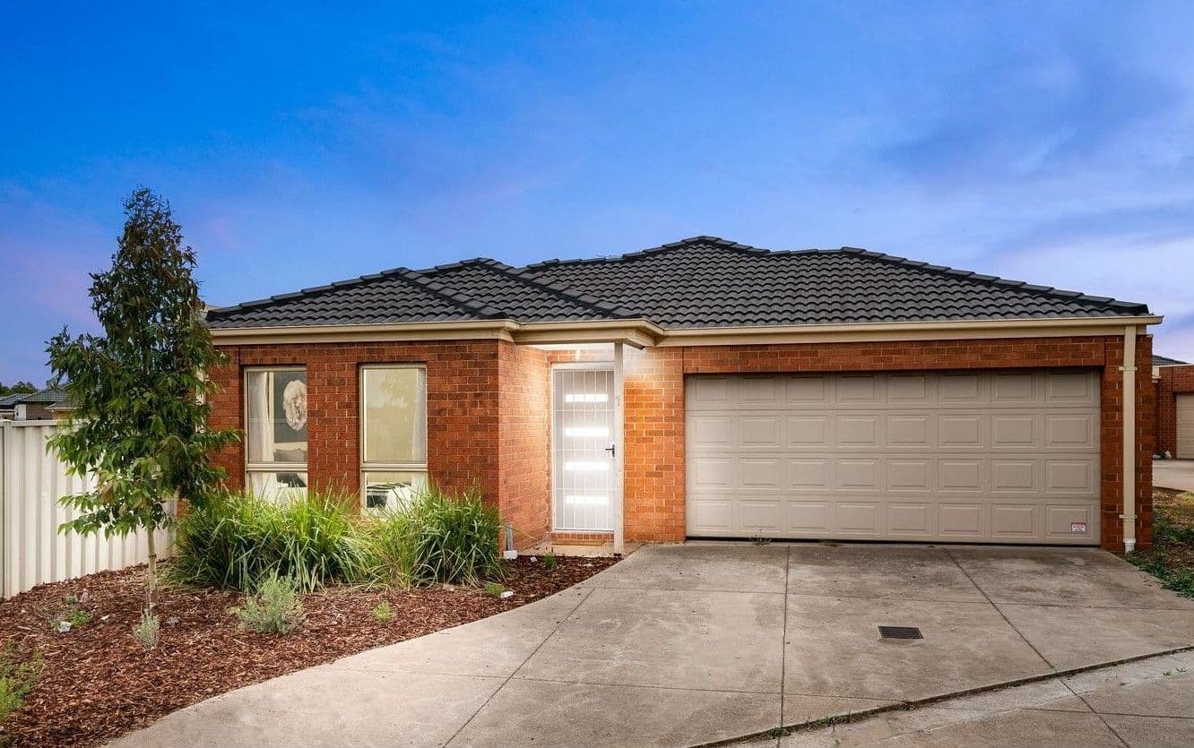 54 Lomandra Bowl, HARKNESS VIC 3337, Harkness - Image 1