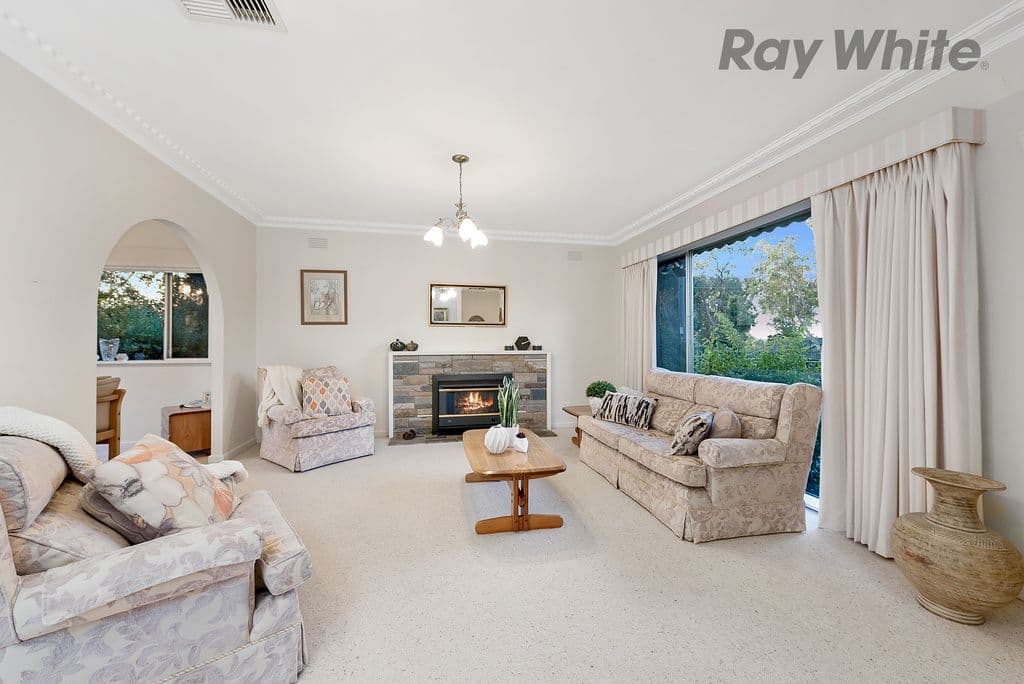 6 Foulds Court, Montrose VIC 3765, Montrose - Thumbnail 2
