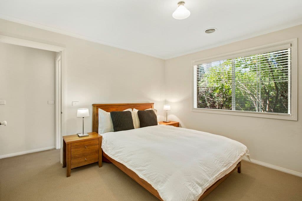 30 Stott Street, Box Hill South VIC 3128, Box Hill South - Thumbnail 4