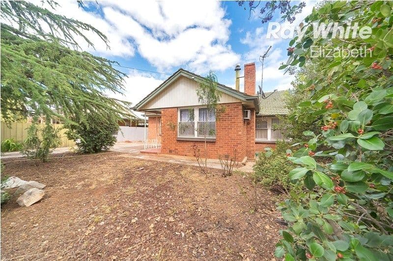 17 Bloomfield Crescent, Elizabeth Downs SA 5113, Elizabeth Downs - Thumbnail 3