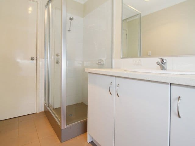18 Jabiru Close, HUNTINGDALE WA 6110, Huntingdale - Thumbnail 4