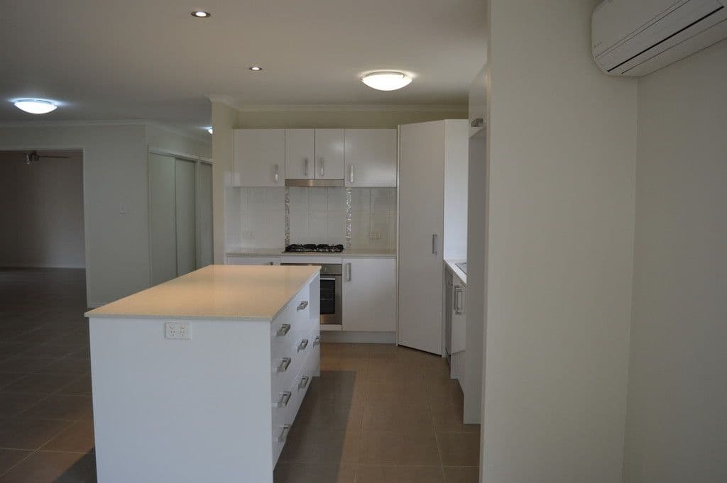 28 Wonga Circuit, Beerwah QLD 4519, Beerwah - Thumbnail 2