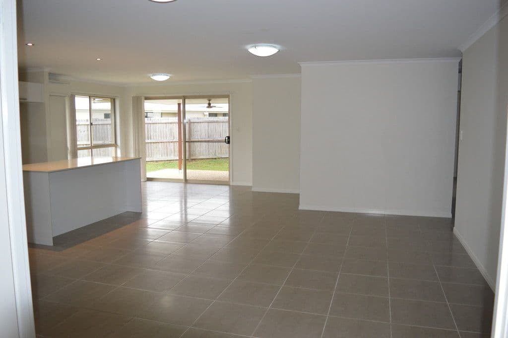 28 Wonga Circuit, Beerwah QLD 4519, Beerwah - Thumbnail 4