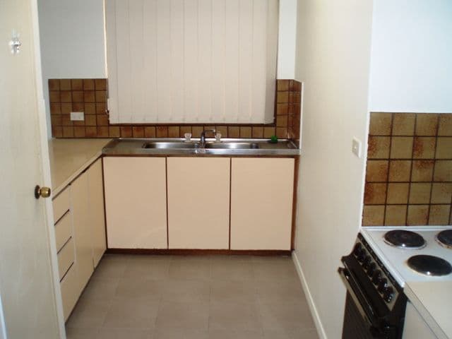 90 Gilbertson Road, KARDINYA WA 6163, Kardinya - Thumbnail 3