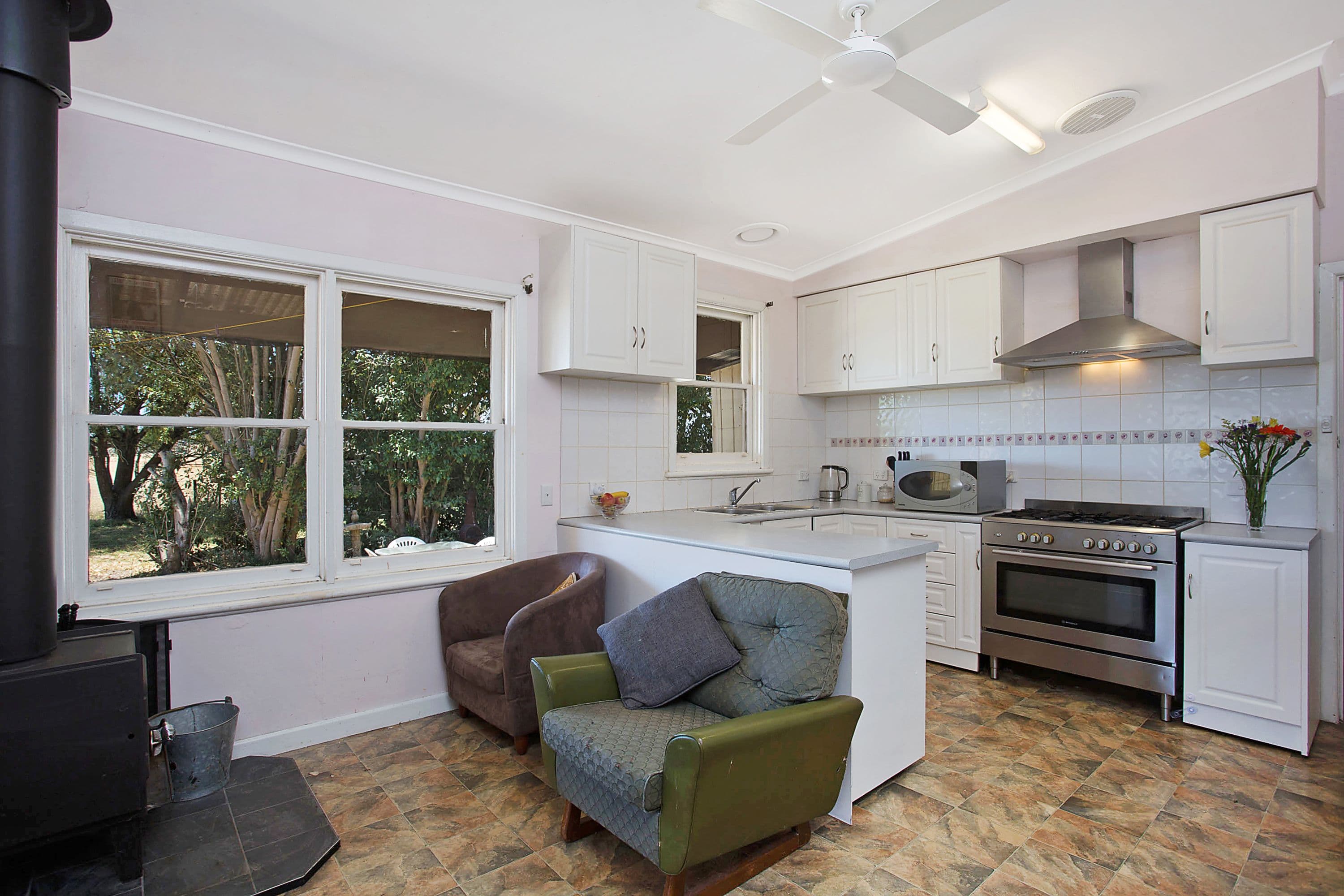 111 Soundrys Road, Elingamite VIC 3266, Elingamite - Thumbnail 3