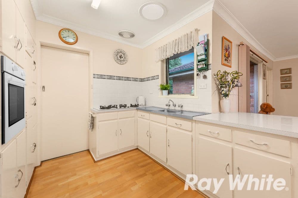 6 Waranga Road, Bayswater VIC 3153, Bayswater - Thumbnail 4