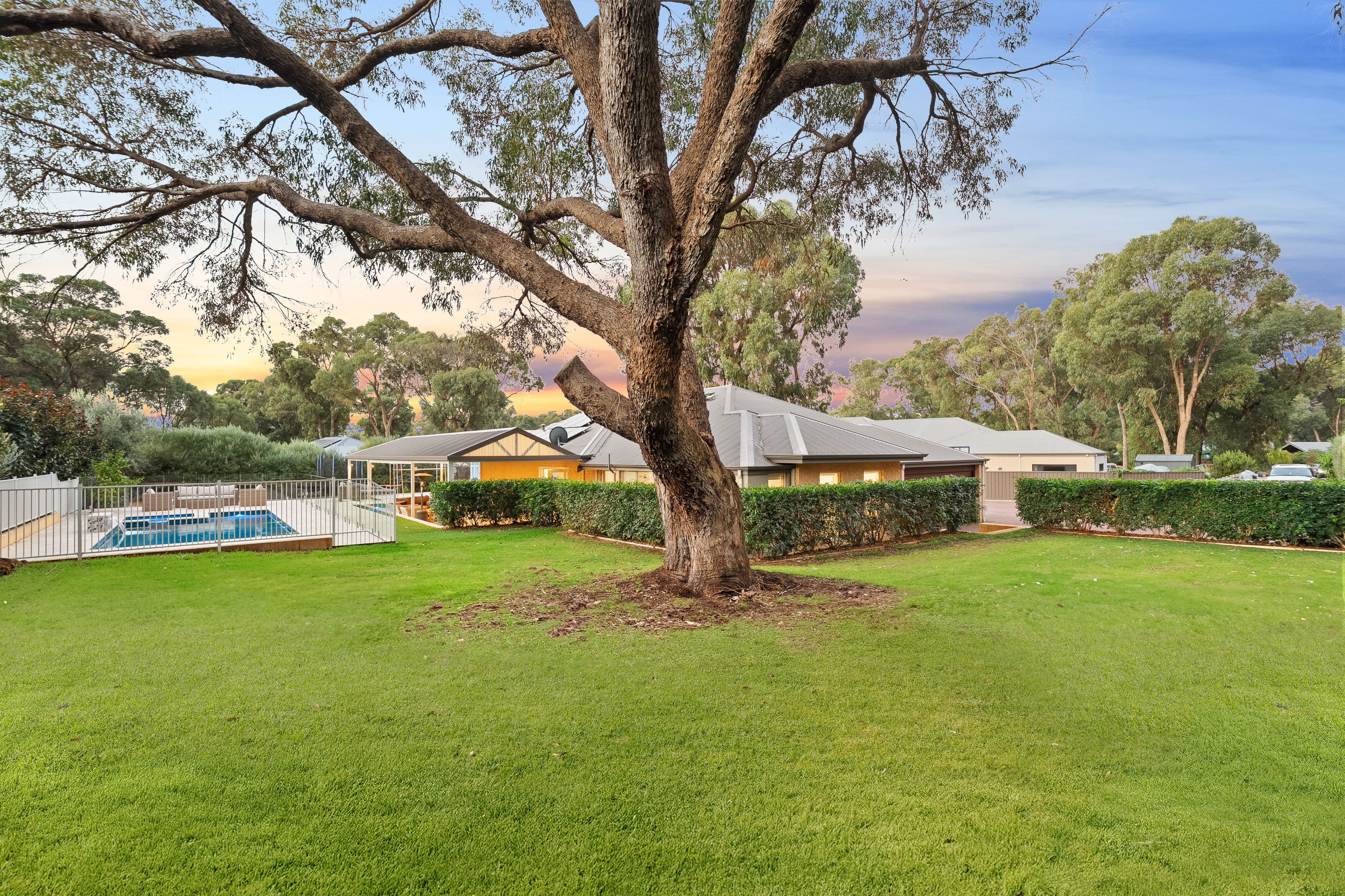 56 Peelfold Glen, Golden Bay WA 6174, Golden Bay - Thumbnail 2
