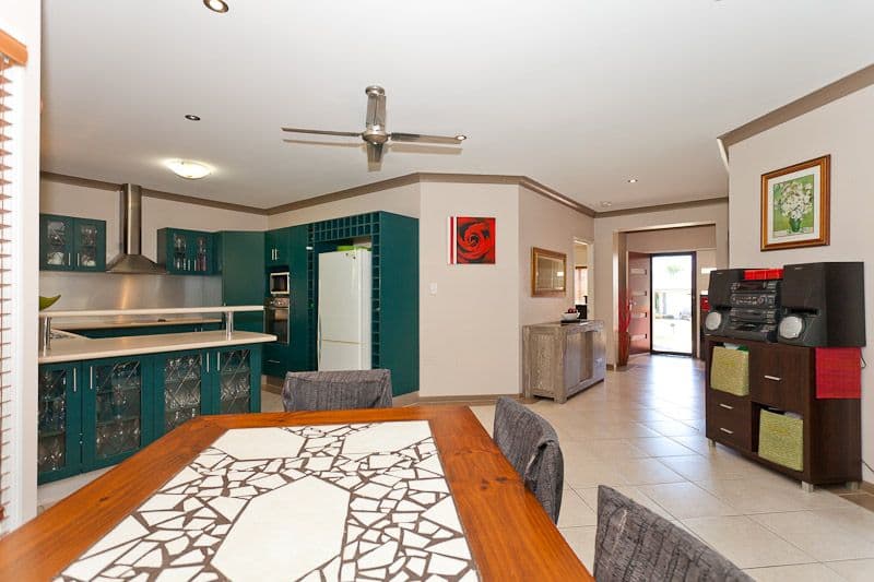 12 Pollock Close, BENTLEY PARK QLD 4869, Bentley Park - Thumbnail 8