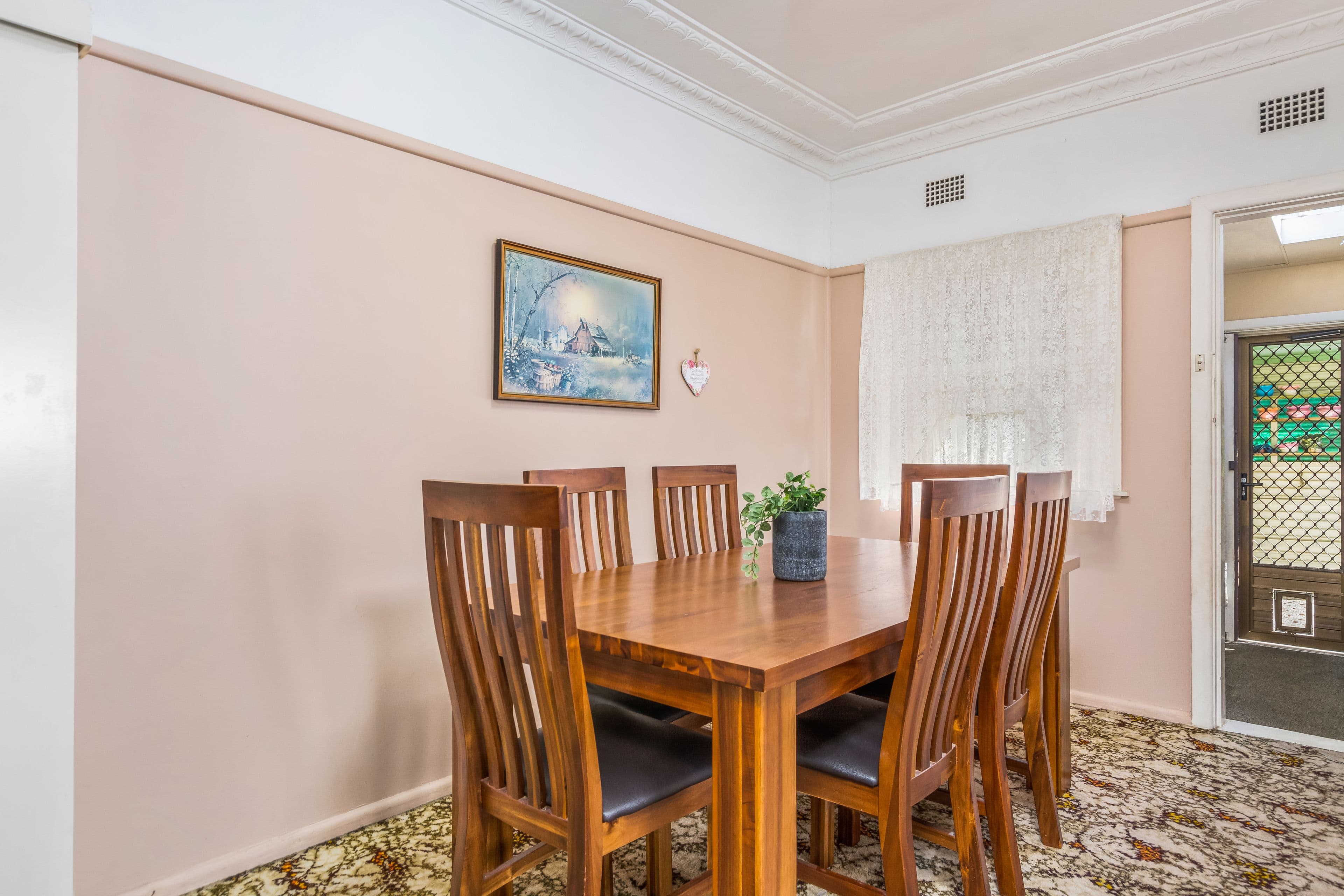 264 Gladstone Avenue, Mount Saint Thomas - Thumbnail 4