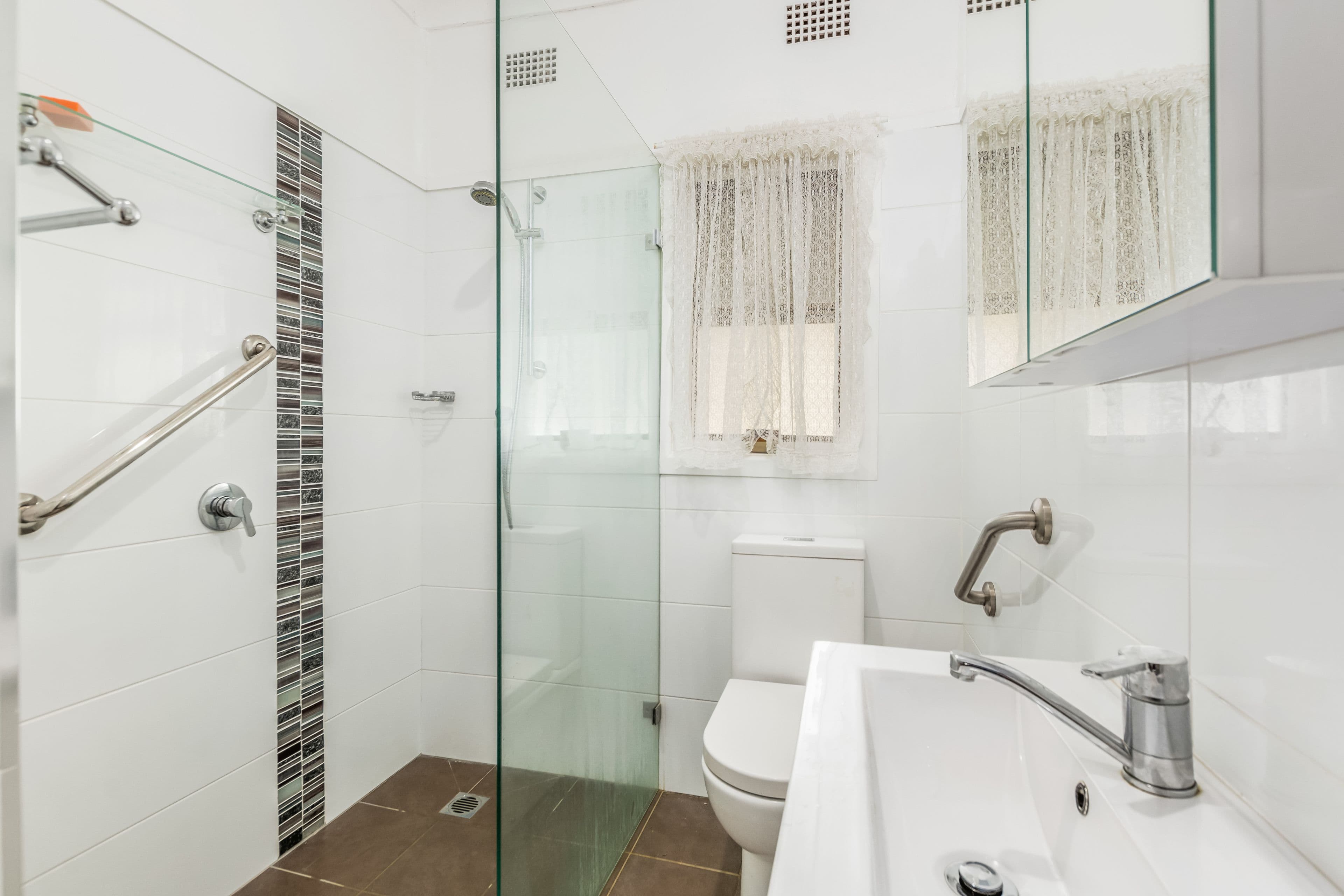 264 Gladstone Avenue, Mount Saint Thomas - Thumbnail 6