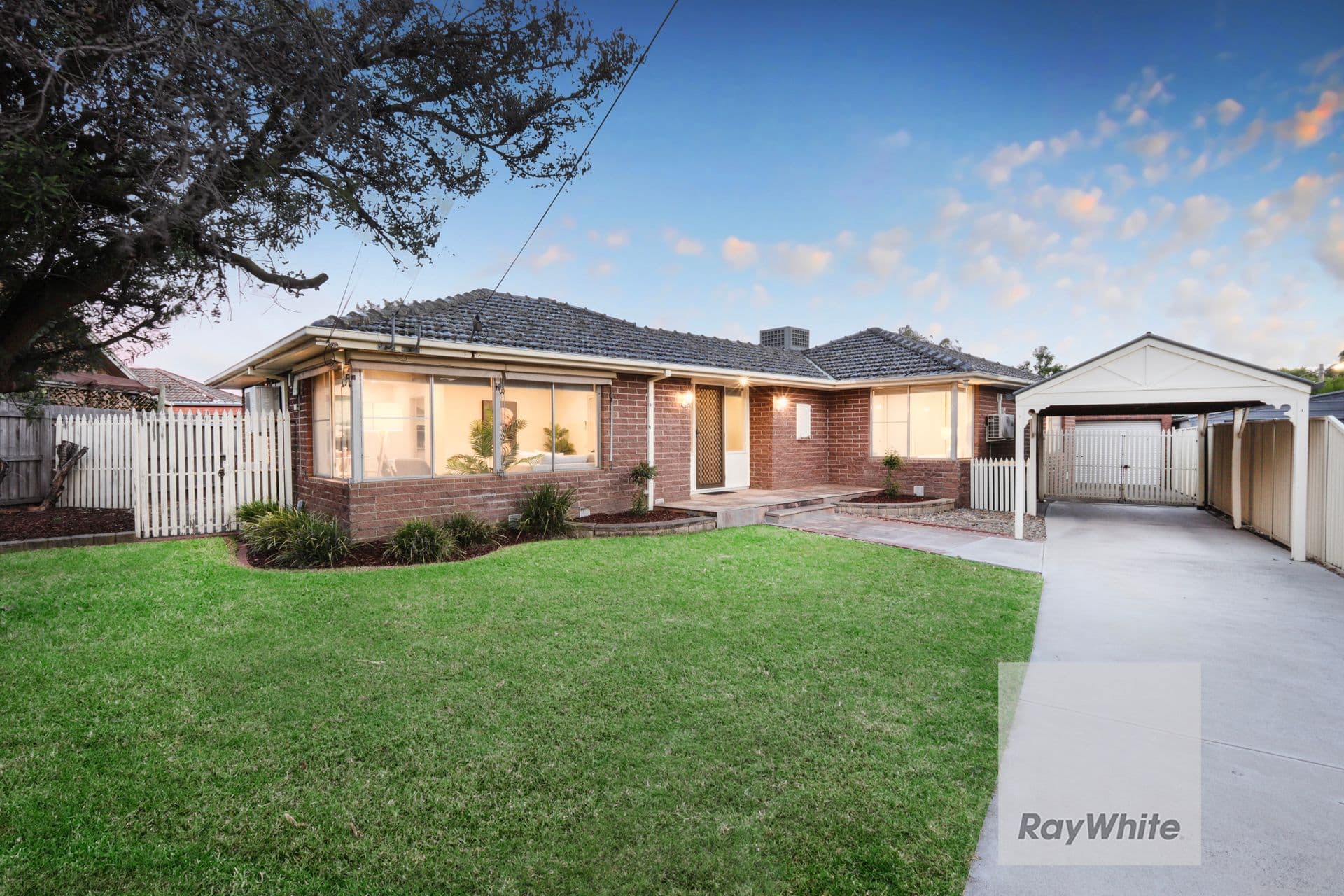 7 Pendle Close, Gladstone Park VIC 3043, Gladstone Park - Image 1