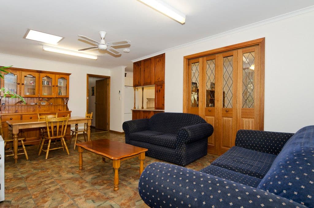4 Domain Street, MOANA SA 5169, Moana - Thumbnail 2