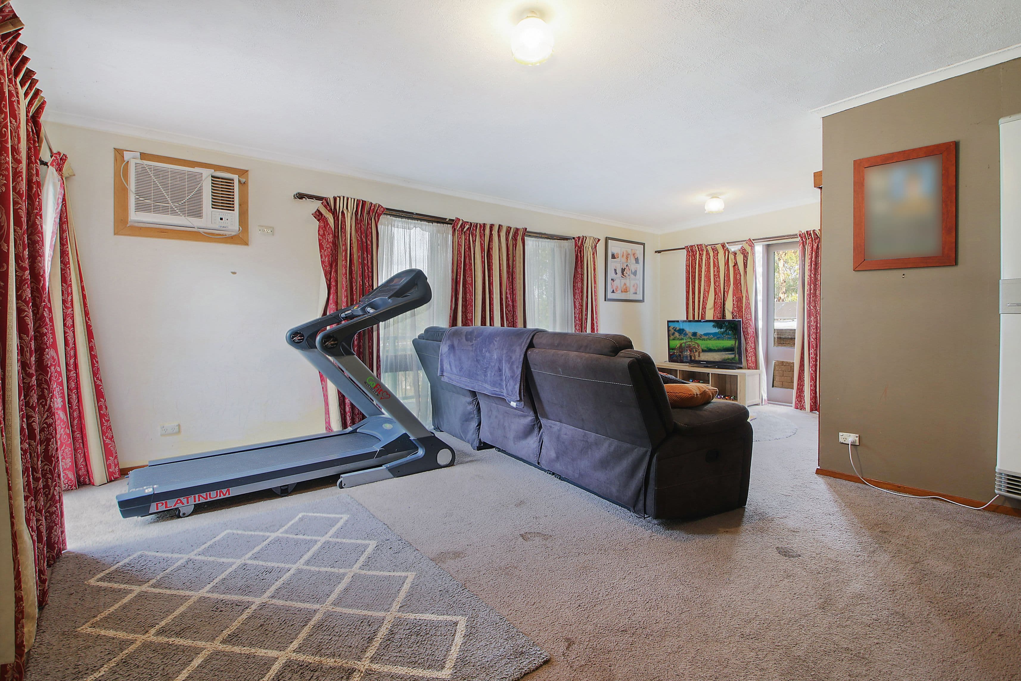 10 Harkins Street, Chiltern VIC 3683, Chiltern - Thumbnail 4