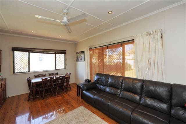 325 Bridge Street, NEWTOWN QLD 4350, Newtown - Thumbnail 3