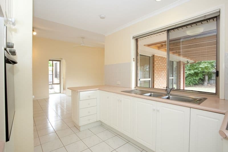 47 Harrier Drive, BURLEIGH WATERS QLD 4220, Burleigh Waters - Thumbnail 8