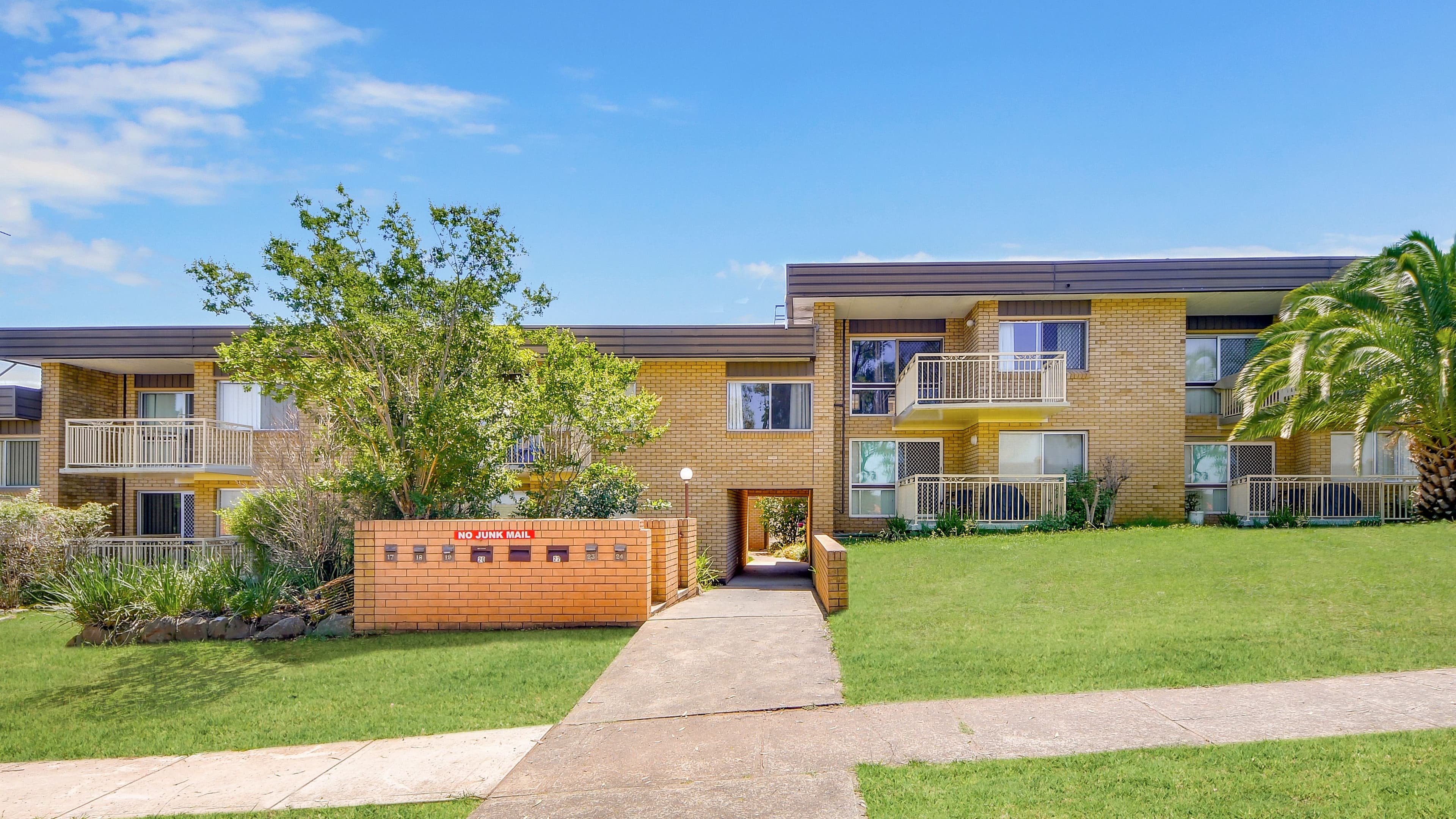 18/20-30 Condamine Street, Campbelltown NSW 2560, Campbelltown - Image 1