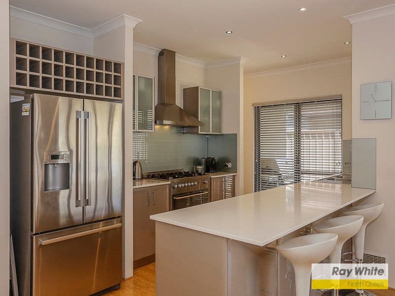 31 Wilmot Bend, Madeley WA 6065, Madeley - Thumbnail 4
