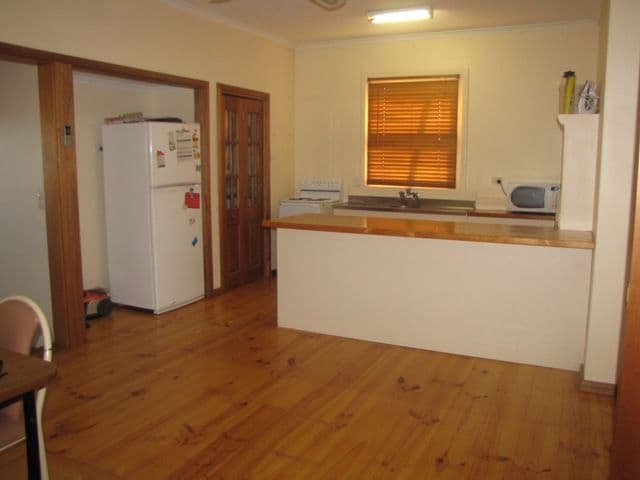 230 Alamein Avenue, LOXTON NORTH SA 5333, Loxton North - Thumbnail 3