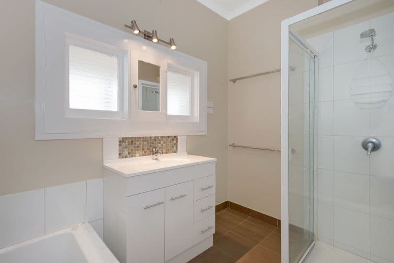 94B Roslyn Road, Belmont VIC 3216, Belmont - Thumbnail 2