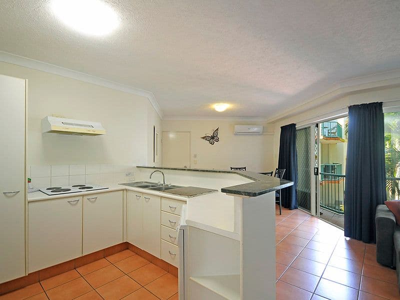 Apartment 61 ''Grande Florida'' 7 Redondo Avenue, MIAMI QLD 4220, Miami - Thumbnail 4