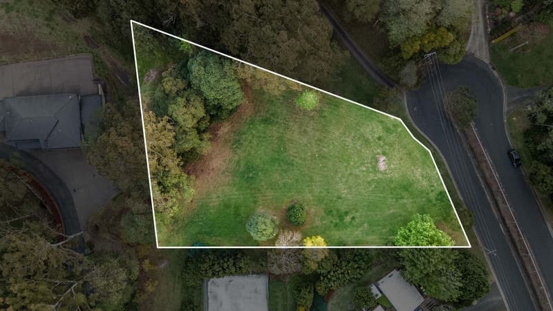 25 Hilltop Crescent, Blue Mountain Heights QLD 4350, Blue Mountain Heights - Thumbnail 7