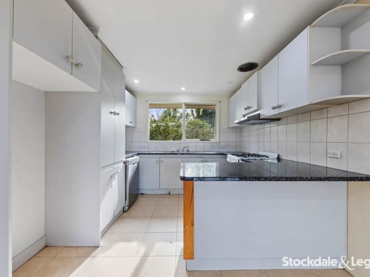 13 Ashton Place, PAKENHAM VIC 3810, Pakenham - Thumbnail 3