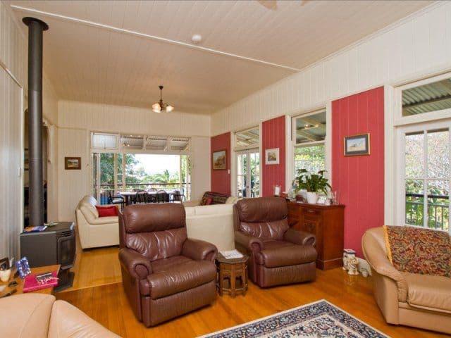 85  Carberry Street, GRANGE QLD 4051, Grange - Thumbnail 4