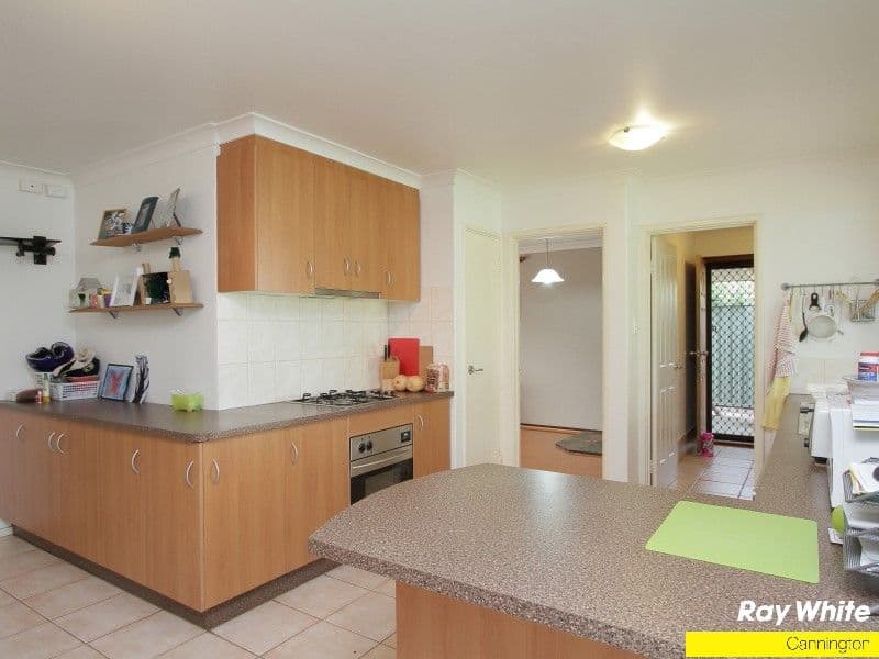 3 Denham Way, THORNLIE WA 6108, Thornlie - Thumbnail 3