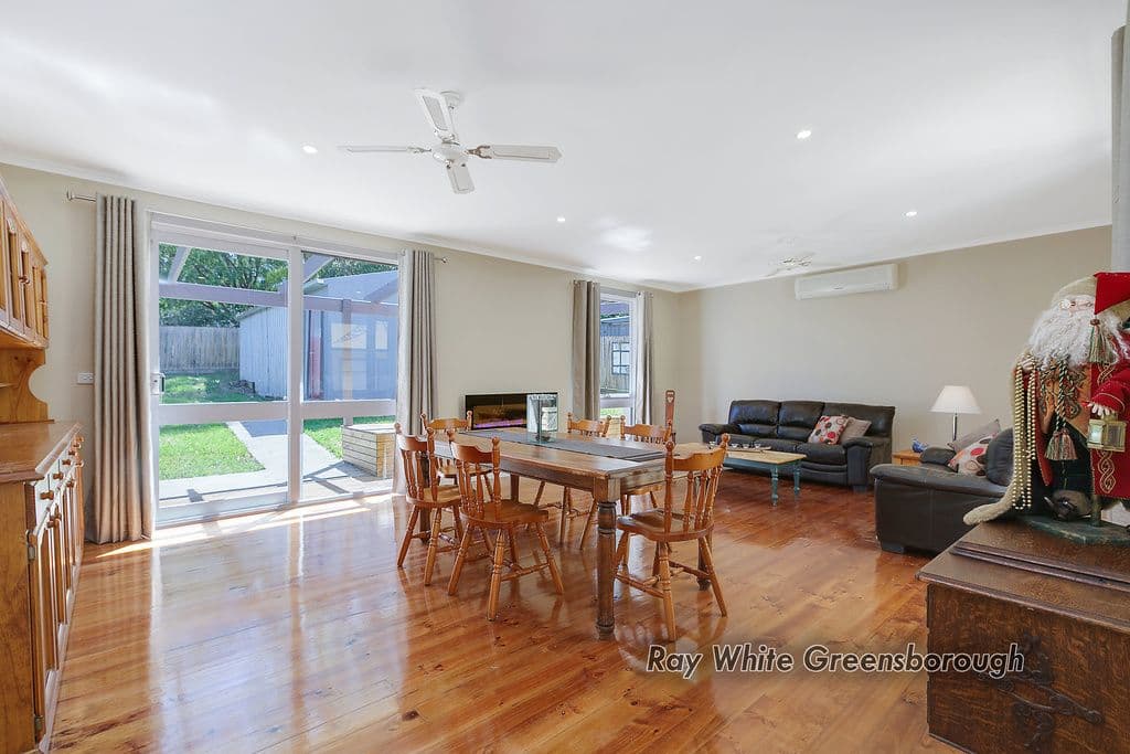 211 Mountain View Road, Greensborough VIC 3088, Greensborough - Thumbnail 5