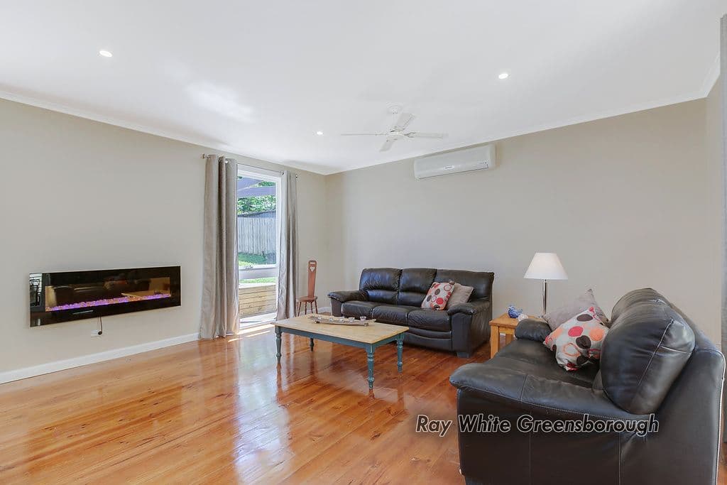 211 Mountain View Road, Greensborough VIC 3088, Greensborough - Thumbnail 6