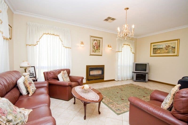 17 Messenger Road, FULHAM GARDENS SA 5024, Fulham Gardens - Thumbnail 2
