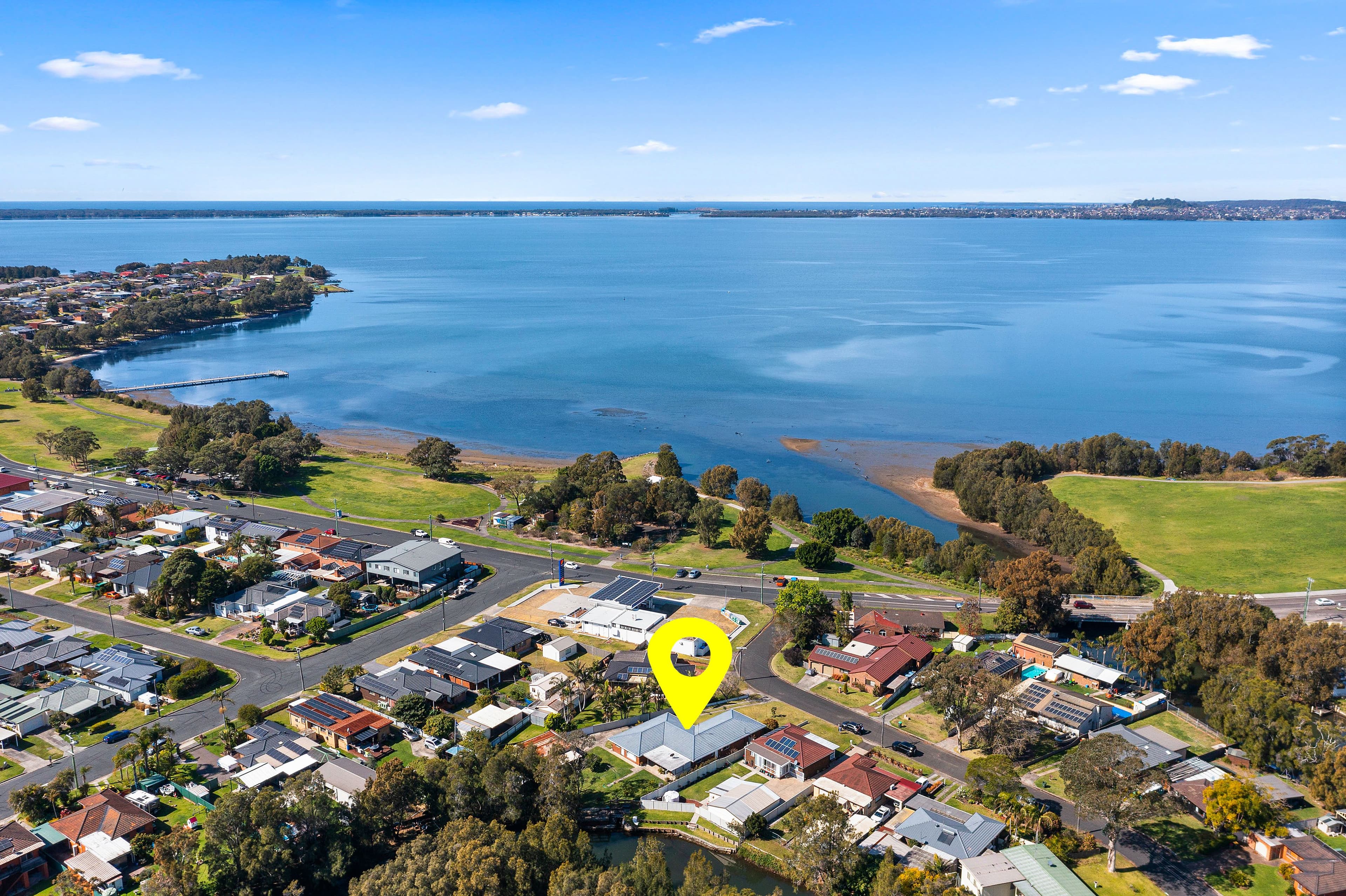 4 Oaks Avenue, Kanahooka NSW 2530, Kanahooka - Image 1