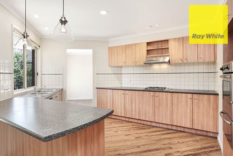 6 Dalkeith Drive, Point Cook VIC 3030, Point Cook - Thumbnail 4