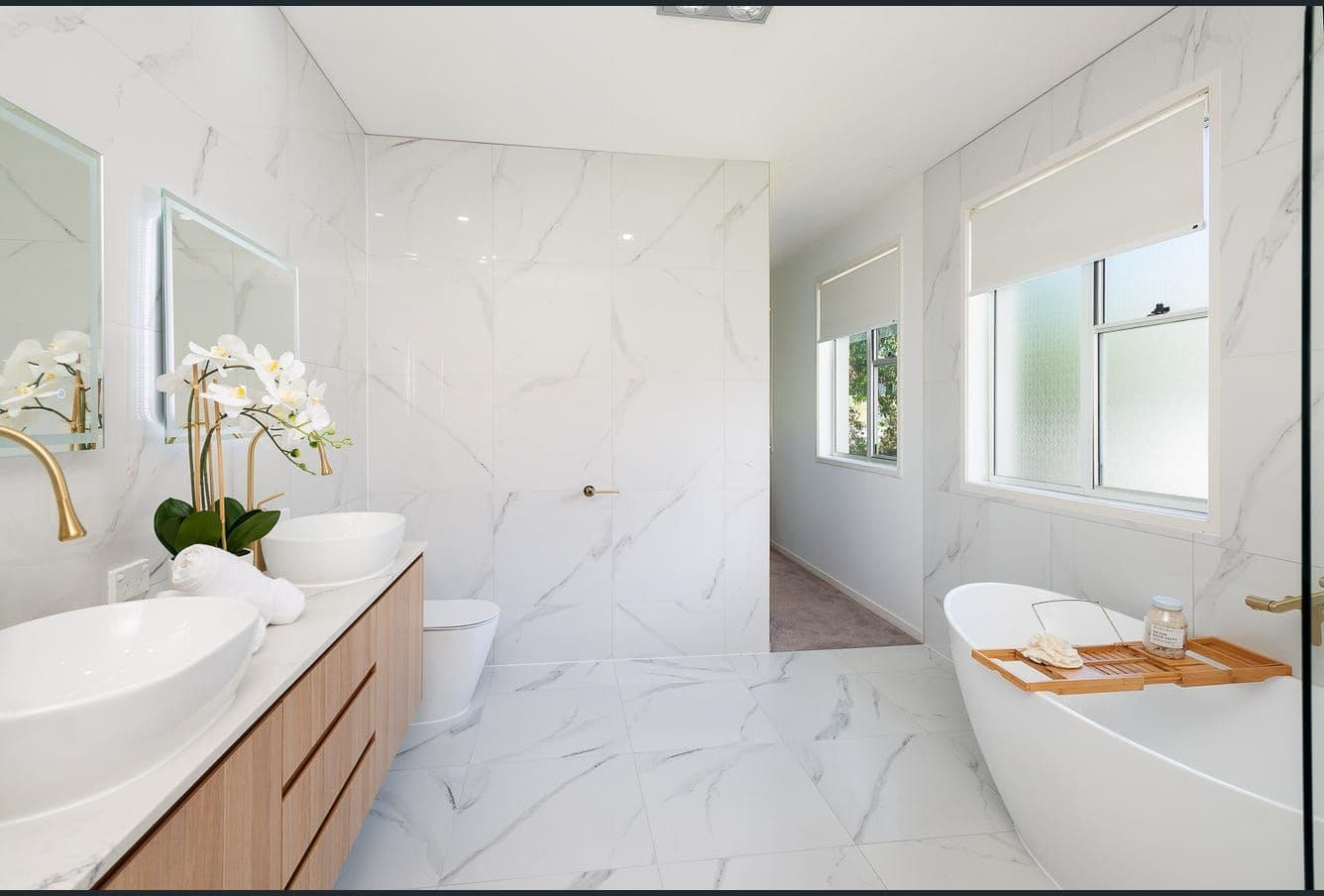 1002 Lakeview Terrace, Benowa QLD 4217, Benowa - Thumbnail 4