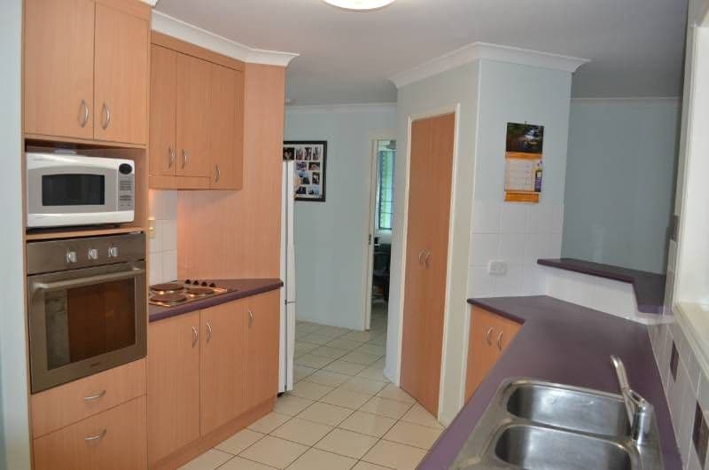 74 Col Brown Avenue, GLADSTONE QLD 4680, Gladstone - Thumbnail 3