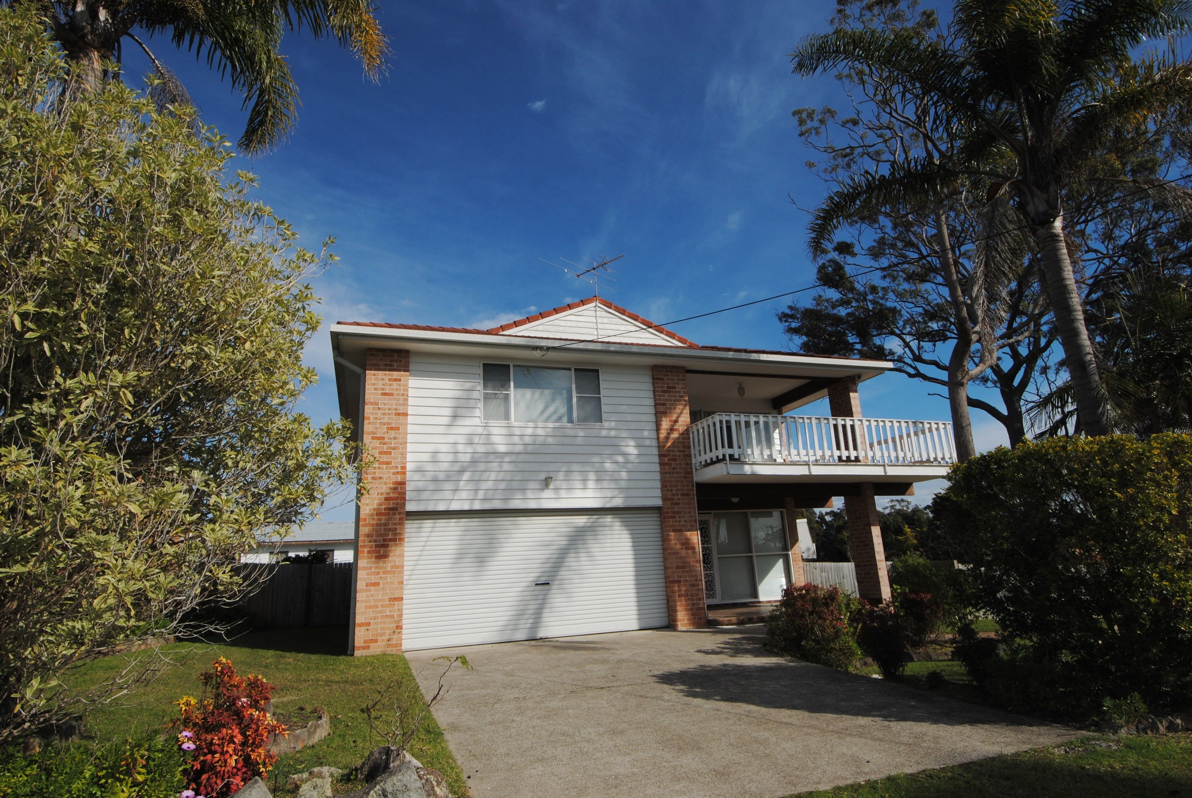 1 Kingsford Smith Crescent, Sanctuary Point - Thumbnail 2
