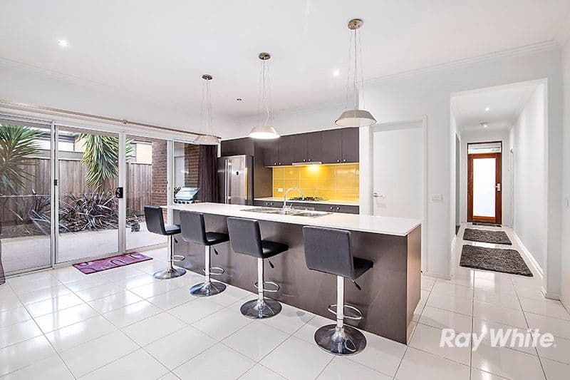 16 Nature Circuit, Cranbourne North VIC 3977, Cranbourne North - Thumbnail 2