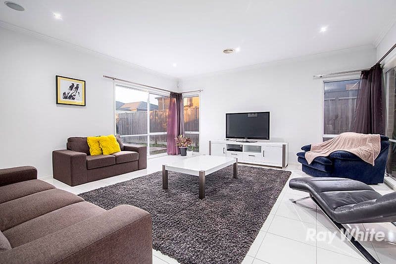 16 Nature Circuit, Cranbourne North VIC 3977, Cranbourne North - Thumbnail 6