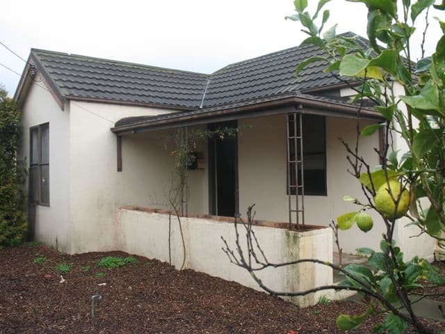 19 Commercial Place, KOROIT VIC 3282, Koroit - Image 1